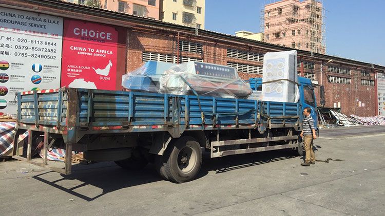 玻璃斜边机、玻璃磨边机和手动玻璃喷砂机发货到老挝
