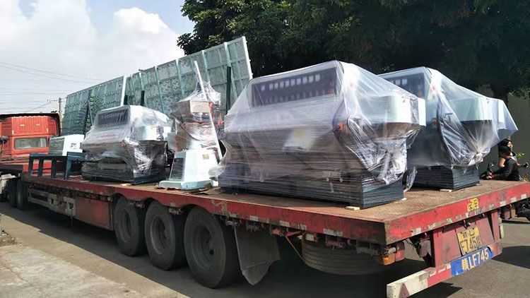 玻璃单边磨连线设备发货到上海